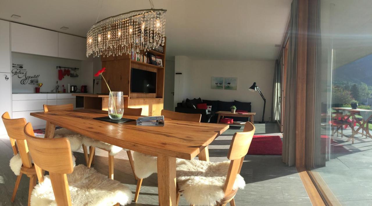 Casa Admisa, Spektakulaere Aussicht, In And Out, Hochwertige Einrichtung, Valserstein Und Eiche * Flims