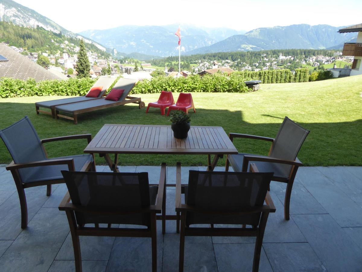 Apartment Casa Admisa, Spektakulaere Aussicht, In And Out, Hochwertige Einrichtung, Valserstein Und Eiche Flims